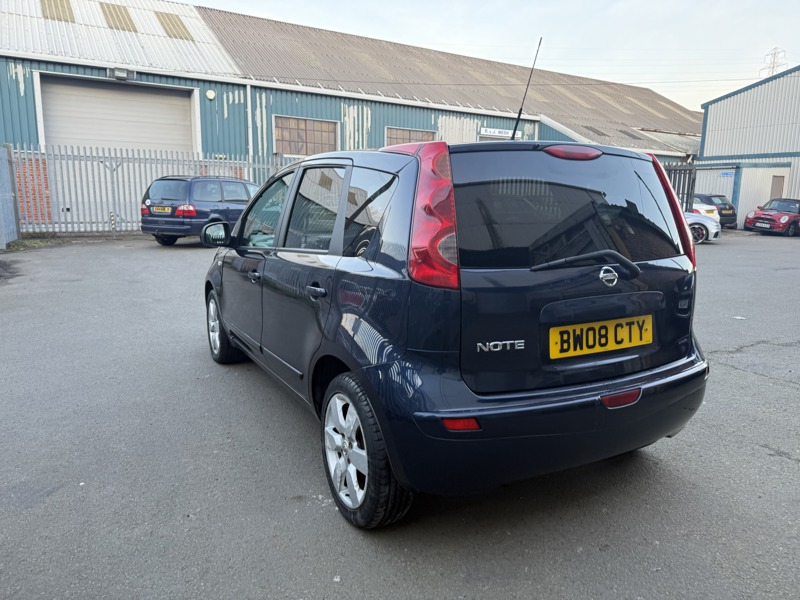 Nissan Note - 2008 (1)