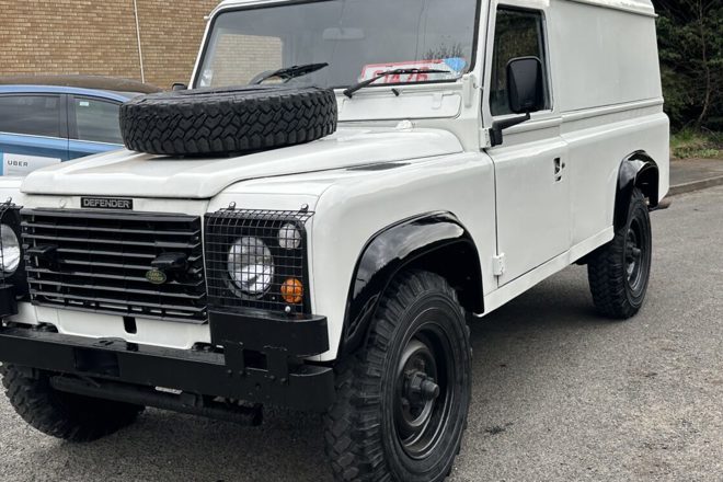 Land Rover Defender - 1988