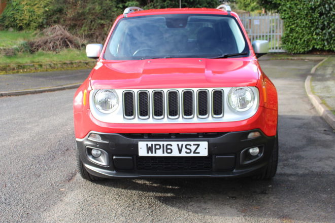 Jeep Renegade - 2016 Red